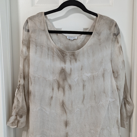 3/$10 Adore Neutral Sequined Flowy Blouse - Picture 2 of 6